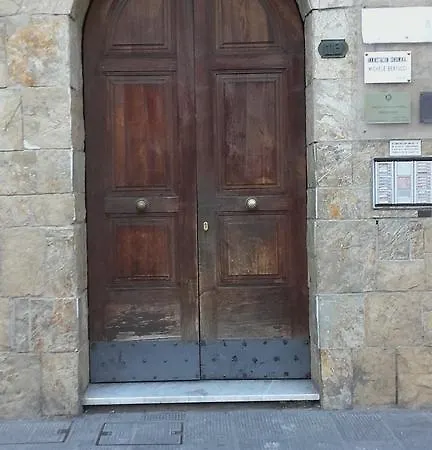 La Casa Della Fontana Апартаменты Специя